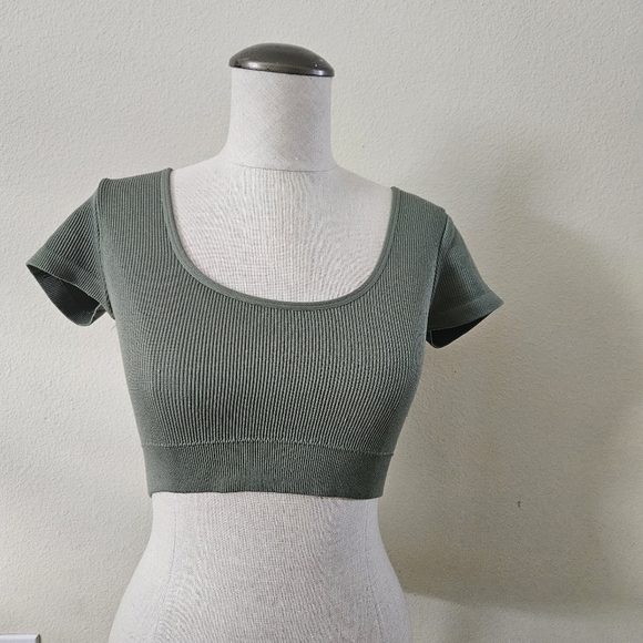 OFFLINE By Aerie Seamless Corset T-Shirt Strappy Open Back Top Green M - Picture 1 of 6